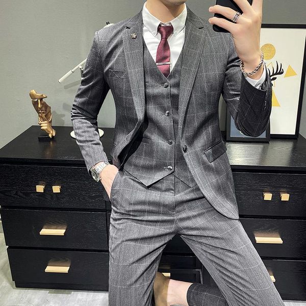 men's suits & blazers 3 pcs set jacket pants vest / 2021 fashion men's slim boutique business wedding groom plaid dress suit coat t, White;black
men's suits & blazers 3 pcs set jacket pants vest / 2021 fashion men's slim boutique business wedding groom plaid dress suit coat t, White;black