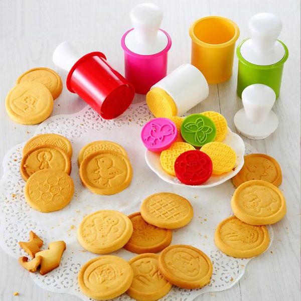 6pieces/set cartoon stamps moulds christmas tree cookie tools cake decoration bakeware kitchen gadgets accessories baking
6pieces/set cartoon stamps moulds christmas tree cookie tools cake decoration bakeware kitchen gadgets accessories baking