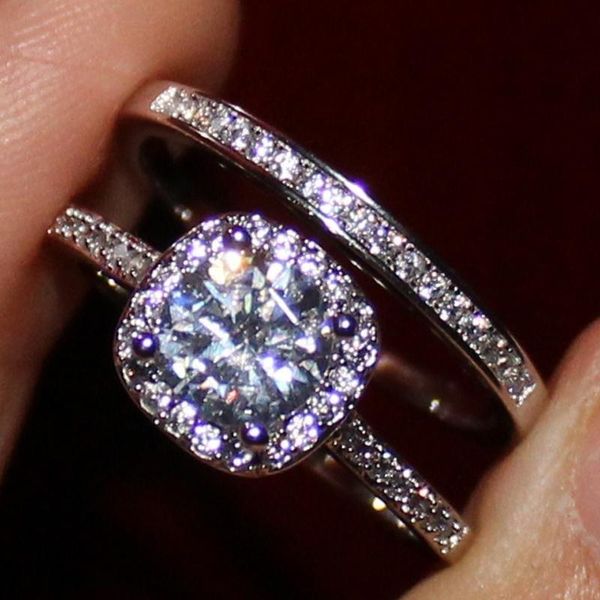 fashion jewelry zircon cz filled engagement wedding ring female gift cluster rings, Golden;silver
fashion jewelry zircon cz filled engagement wedding ring female gift cluster rings, Golden;silver
