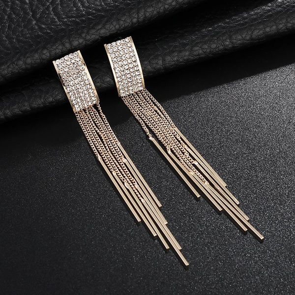 stud korean version of the long earrings temperament tassel metal crystal water drill fashion e627, Golden;silver
stud korean version of the long earrings temperament tassel metal crystal water drill fashion e627, Golden;silver