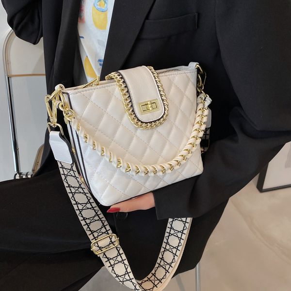 sense rhombus 2021 new trendy female chain wild bag small summer square shoulder of messenger high-end kevbc
sense rhombus 2021 new trendy female chain wild bag small summer square shoulder of messenger high-end kevbc