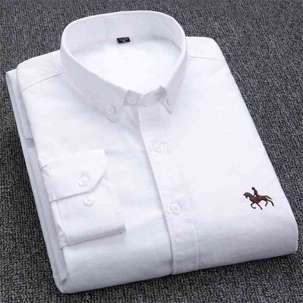 100% cotton oxford shirt men's long sleeve embroidered horse casual without pocket solid yellow dress men plus size 5xl6xl 210626, White;black
100% cotton oxford shirt men's long sleeve embroidered horse casual without pocket solid yellow dress men plus size 5xl6xl 210626, White;black
