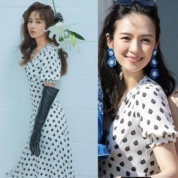summer yinger star same dress short sleeve polka dot print v-neck temperament changsha beach skirt two piece, White
summer yinger star same dress short sleeve polka dot print v-neck temperament changsha beach skirt two piece, White