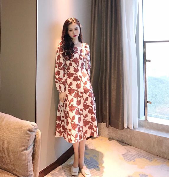 casual dresses vintage fashion spring fall long sleeve dress print square collar women's clothing vestidos largos aesthetic, Black;gray
casual dresses vintage fashion spring fall long sleeve dress print square collar women's clothing vestidos largos aesthetic, Black;gray