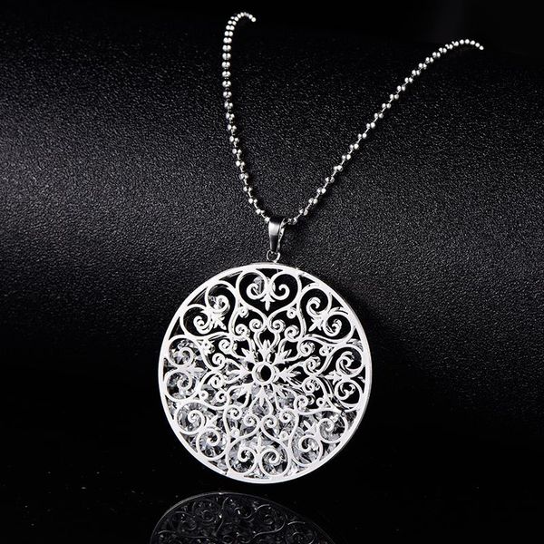 pendant necklaces fashion women's flower round necklace gold silver color sweater chain accessories 2021 long jewelry gift
pendant necklaces fashion women's flower round necklace gold silver color sweater chain accessories 2021 long jewelry gift