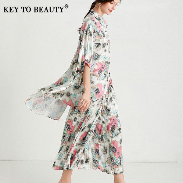 beauty women pleated two-piece suit lapel collar half sleeve shirt calf-length pants slim 2021 spring fashion ktb443 women's two piece, White
beauty women pleated two-piece suit lapel collar half sleeve shirt calf-length pants slim 2021 spring fashion ktb443 women's two piece, White