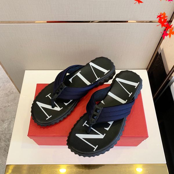 luxurys men slippers designer rubber slides sandal mens designers flat fashion shoes beach flip flops flower with box size 39-45 -g423, Black
luxurys men slippers designer rubber slides sandal mens designers flat fashion shoes beach flip flops flower with box size 39-45 -g423, Black
