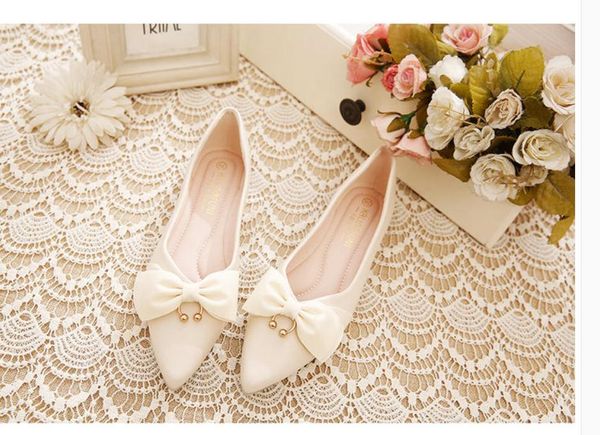 2021 spring and autumn shoes with new style fashion flat bottom pointed end women's shoes@7068, Black
2021 spring and autumn shoes with new style fashion flat bottom pointed end women's shoes@7068, Black