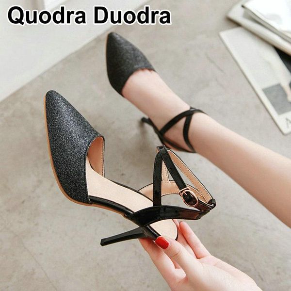 dress shoes 2021 summer women high heels pointed toe buckle strap wedding plus size sequin the latest version solid, Black
dress shoes 2021 summer women high heels pointed toe buckle strap wedding plus size sequin the latest version solid, Black