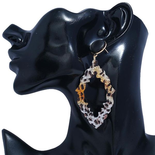 fashion simple exquisite imitation snakeskin pu leather geometric drop earrings all-match women's beautiful ornament eardrop dangle & c, Silver
fashion simple exquisite imitation snakeskin pu leather geometric drop earrings all-match women's beautiful ornament eardrop dangle & c, Silver