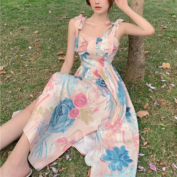 casual dresses 2021 women summer polyester strap floral oil painting design sling mid-length dress vestidos, Black;gray
casual dresses 2021 women summer polyester strap floral oil painting design sling mid-length dress vestidos, Black;gray