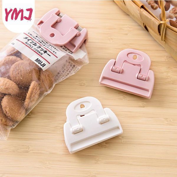 bag clips 2pc/lot 2sizes portable kitchen storage food snack seal sealing clamp plastic tool accessories
bag clips 2pc/lot 2sizes portable kitchen storage food snack seal sealing clamp plastic tool accessories