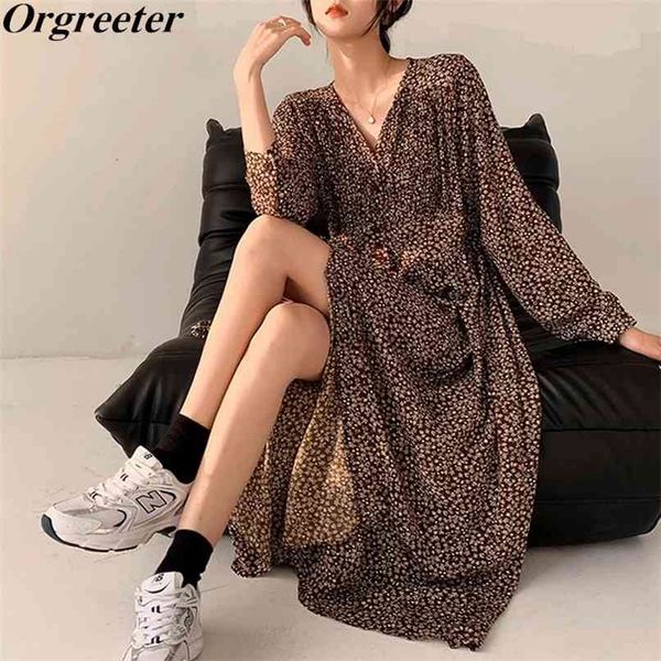 spring v-neck floral printted knee-length dress long-sleeved autumn casual single-breasted women 210602, Black;gray
spring v-neck floral printted knee-length dress long-sleeved autumn casual single-breasted women 210602, Black;gray