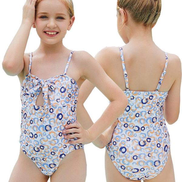one-piece suits teenager girls swimwear long sleeve one piece swimsuit cute print flower children kids summer beachwear
one-piece suits teenager girls swimwear long sleeve one piece swimsuit cute print flower children kids summer beachwear