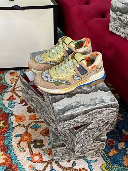 2021 fashion mens shoes court trainer platform rainbow glow in the dark white blue black red navy pink orange women casual sneaker
2021 fashion mens shoes court trainer platform rainbow glow in the dark white blue black red navy pink orange women casual sneaker