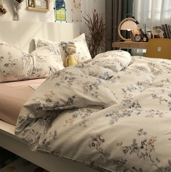 bedding sets elegant french floral set girl teen,1.2 1.5 1.8 cotton twin full home textile bed sheet pillow case quilt cover
bedding sets elegant french floral set girl teen,1.2 1.5 1.8 cotton twin full home textile bed sheet pillow case quilt cover