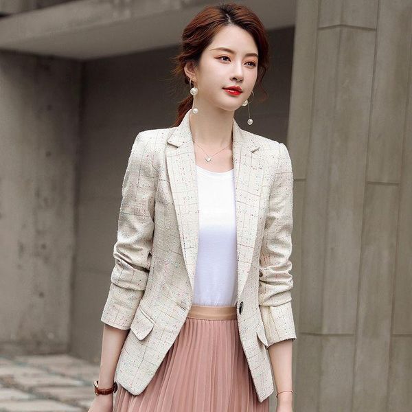 autumn women plaid blazers business casual turn down collar single button jacket ladies fashion causal coats q24 women's suits &, White;black
autumn women plaid blazers business casual turn down collar single button jacket ladies fashion causal coats q24 women's suits &, White;black
