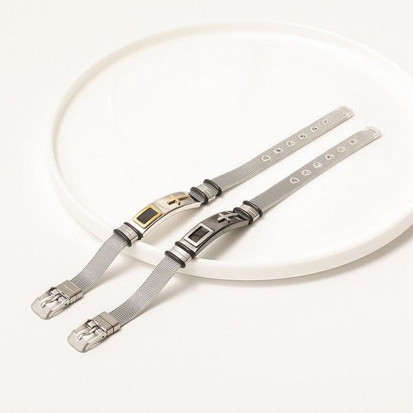 party favor chrome/hearts bracelet titanium steel mesh with cross men's fashion 20 new personalized korean couple watchb
party favor chrome/hearts bracelet titanium steel mesh with cross men's fashion 20 new personalized korean couple watchb