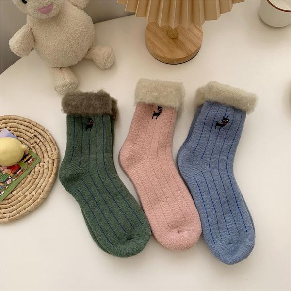 men's socks 1 pair and women's bags winter thicken floor cute plush sleep fashion trend keep warm, Black
men's socks 1 pair and women's bags winter thicken floor cute plush sleep fashion trend keep warm, Black