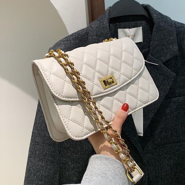 handbag women luxurys designers bags 2021 crossbody bag niche diamond chain messe purse multi pochette louisbags_18
handbag women luxurys designers bags 2021 crossbody bag niche diamond chain messe purse multi pochette louisbags_18