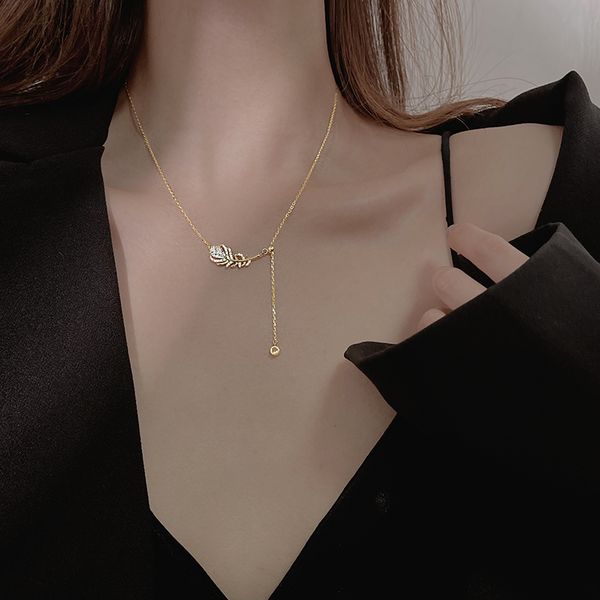 the leaves necklace female temperament of niche design feeling necklace collarbone new chain, Silver
the leaves necklace female temperament of niche design feeling necklace collarbone new chain, Silver