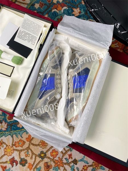 2021 fashion red bottom casual 35-45 shoes studded spikes mens womens solid color real leather elk skin trainers outdoor party summer spring, Red;white
2021 fashion red bottom casual 35-45 shoes studded spikes mens womens solid color real leather elk skin trainers outdoor party summer spring, Red;white
