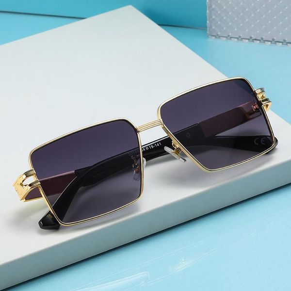 outdoor eyewear 2021 luxury fashion cool metal high-quality sunglasses men driving sports vintage brand design sun glasses oculos de sol 508
outdoor eyewear 2021 luxury fashion cool metal high-quality sunglasses men driving sports vintage brand design sun glasses oculos de sol 508