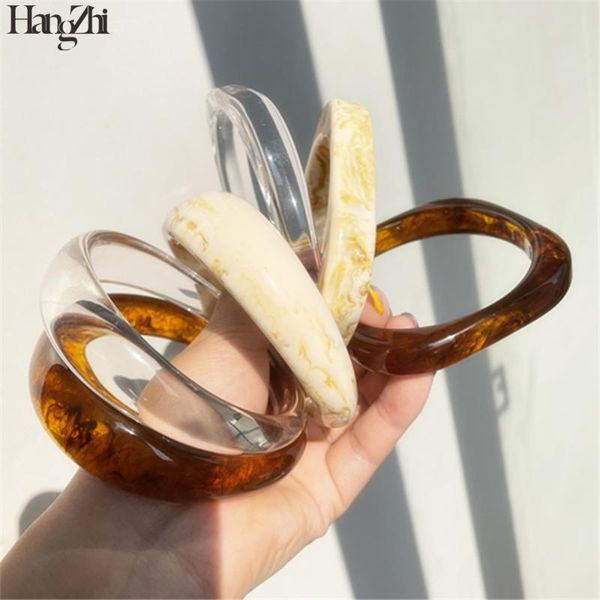 bangle hangzhi 2021 transparent glitter round amber acrylic bracelet geometric resin simple bangles for women girls party jewelry, Black
bangle hangzhi 2021 transparent glitter round amber acrylic bracelet geometric resin simple bangles for women girls party jewelry, Black