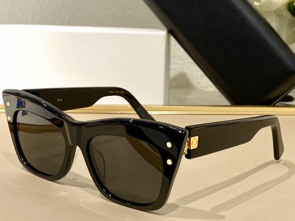 sunglasses for 101 summer cat eye style anti-ultraviolet retro plate full frame fashion eyeglasses random box, White;black
sunglasses for 101 summer cat eye style anti-ultraviolet retro plate full frame fashion eyeglasses random box, White;black