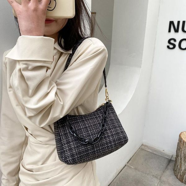 evening bags fashion 2021 women's brand thick chain plaid underarm shoulder hobos female makeup bag casual ladies shopper handbags purs
evening bags fashion 2021 women's brand thick chain plaid underarm shoulder hobos female makeup bag casual ladies shopper handbags purs