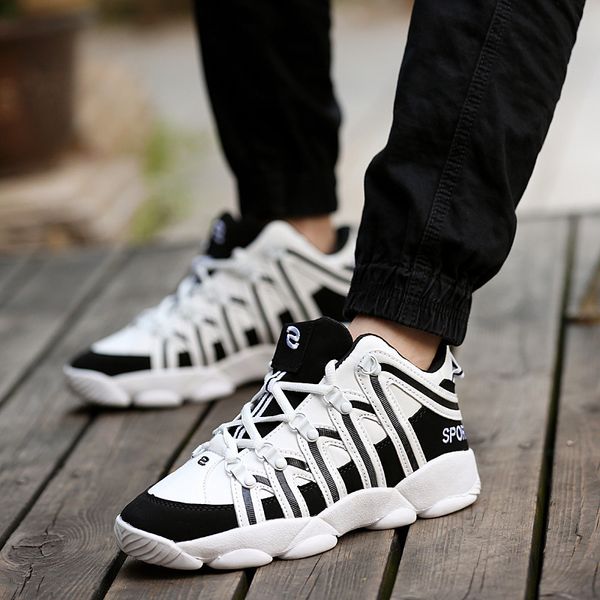 non brand men's shoes trend all match formal wear plus cashmere young british bright black red white sneakers size 41-44 color one
non brand men's shoes trend all match formal wear plus cashmere young british bright black red white sneakers size 41-44 color one