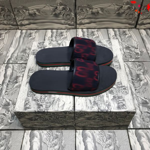 2021 slipper designer slide summer sandals fashion men beach indoor flat flip flops leather luxurys 7shoes mens slippers with box size 39-45, Black
2021 slipper designer slide summer sandals fashion men beach indoor flat flip flops leather luxurys 7shoes mens slippers with box size 39-45, Black