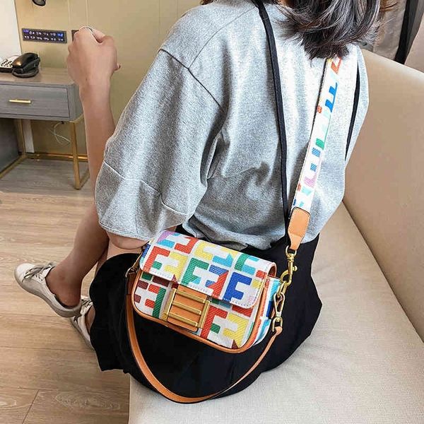 designer flower french stick armpit bag one cross carrying printed wide shoulder strap portable canvas bag handbags outlet
designer flower french stick armpit bag one cross carrying printed wide shoulder strap portable canvas bag handbags outlet