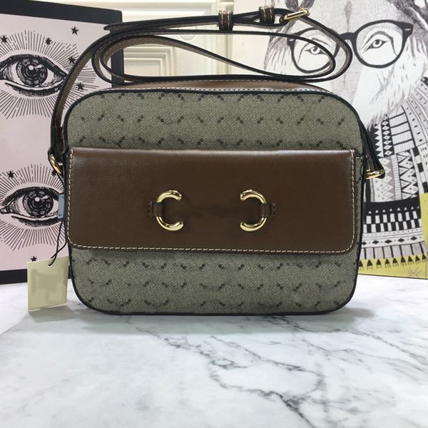 horse clasp crossbody messenger advanced retro shoulder high-capacity zipper flap bag handbag with g letter
horse clasp crossbody messenger advanced retro shoulder high-capacity zipper flap bag handbag with g letter