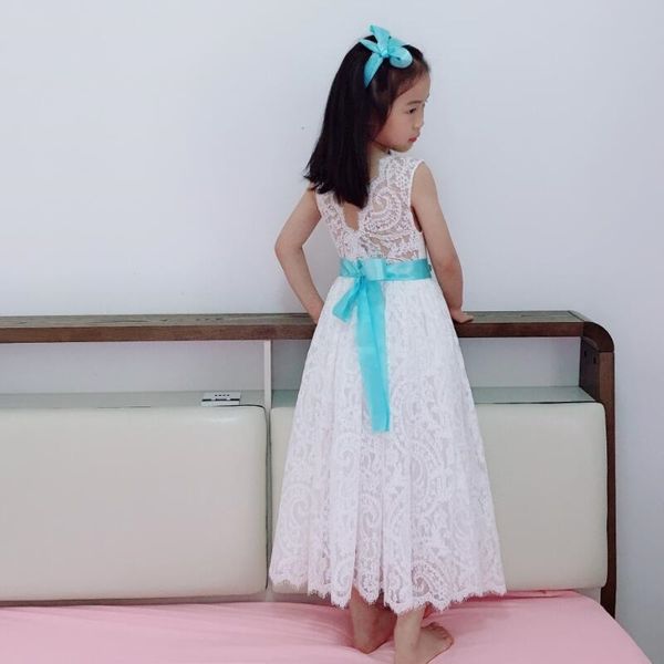 delicate flower girls lace dress white wedding for children sleeveless maxi long teenager vintage vestido 210529, Red;yellow
delicate flower girls lace dress white wedding for children sleeveless maxi long teenager vintage vestido 210529, Red;yellow