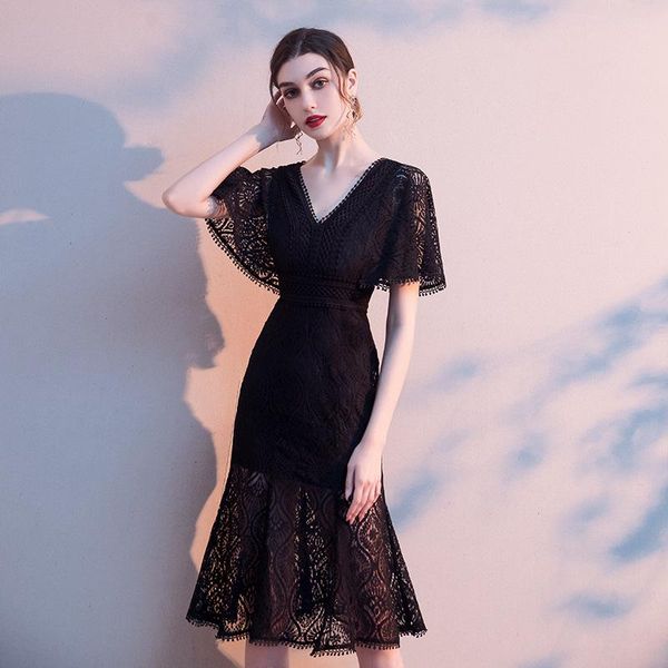 ethnic clothing lace hollow out classic black celebrity dress summer v-neck high waist soiree formal gown elegant solid women vestidos de fa, Red
ethnic clothing lace hollow out classic black celebrity dress summer v-neck high waist soiree formal gown elegant solid women vestidos de fa, Red