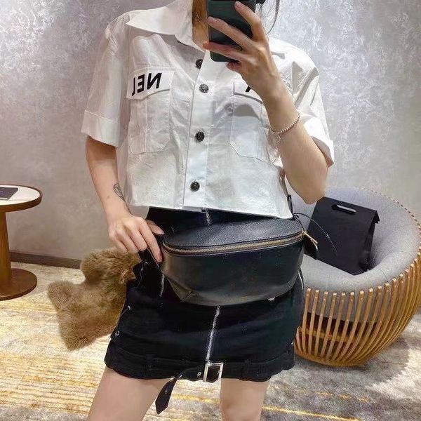 women fashion waist bag men luxurys designers bags chest messenger shoulder semicircle handbag genuine leather good quality cross bodybag al
women fashion waist bag men luxurys designers bags chest messenger shoulder semicircle handbag genuine leather good quality cross bodybag al