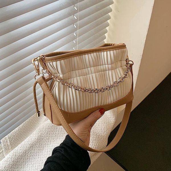 cross body drawstring bucket bag 2021 chain shoulder women pleated crossbody bags designer handbags luxury bolsa feminina
cross body drawstring bucket bag 2021 chain shoulder women pleated crossbody bags designer handbags luxury bolsa feminina