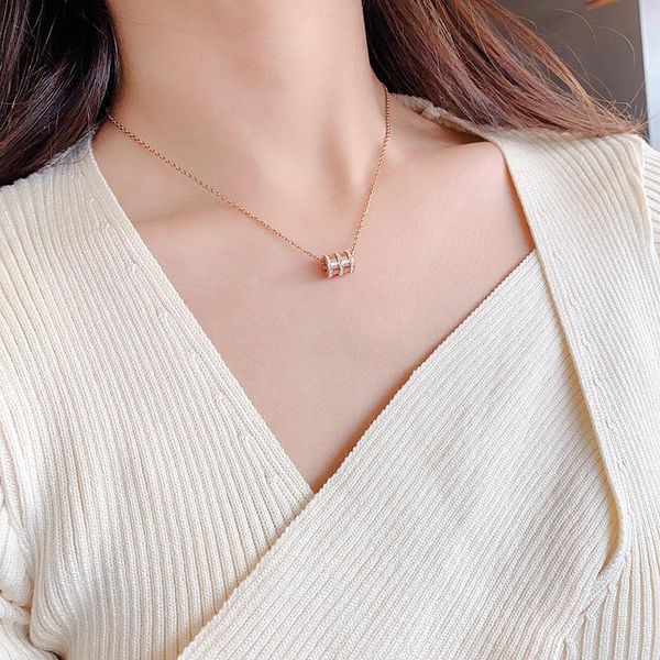 pendant necklaces small temperament clavicle chain color retention titanium steel fashion 18k rose gold necklace jewelry, Silver
pendant necklaces small temperament clavicle chain color retention titanium steel fashion 18k rose gold necklace jewelry, Silver