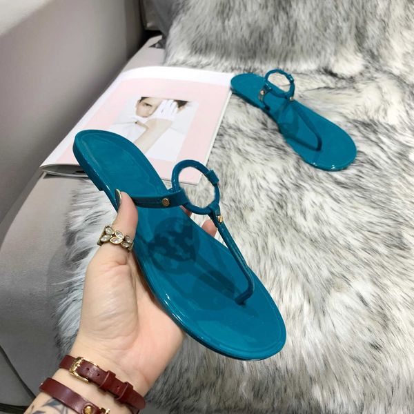 luxury design boots female sandals slippers for woman 2021 outdoor designer shoes sandales sport sneakers, Black
luxury design boots female sandals slippers for woman 2021 outdoor designer shoes sandales sport sneakers, Black