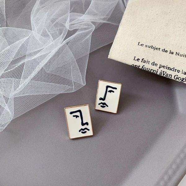 fashion abstract face square shaped earrings for women girls interest geometric stud ear jewelry birthday gifts, Golden;silver
fashion abstract face square shaped earrings for women girls interest geometric stud ear jewelry birthday gifts, Golden;silver