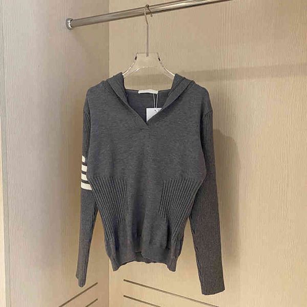 2022 factory wholesale new high version sstb girls look at it ~ early autumn knitted women's hooded sweater 72901, White
2022 factory wholesale new high version sstb girls look at it ~ early autumn knitted women's hooded sweater 72901, White