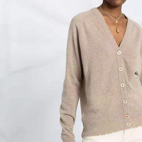 women's knits & tees women sweater france autumn 2021 cardigan solid color v leader star applique knitted cashmere, White
women's knits & tees women sweater france autumn 2021 cardigan solid color v leader star applique knitted cashmere, White