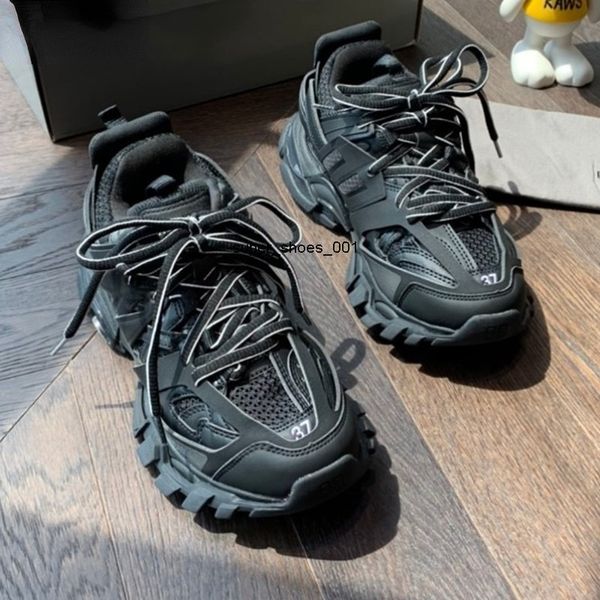 luxury trendy sneakers women track 3.0 trainers designer chunky sports shoes gsdgsetvg fashion shoes casual sneakers for men women, Black
luxury trendy sneakers women track 3.0 trainers designer chunky sports shoes gsdgsetvg fashion shoes casual sneakers for men women, Black