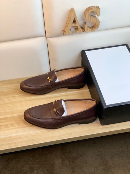 gentlemen elegant genuine leather casual loafers classic brand designer slip on oxfords men brand business party dress shoes size 38-45, Black
gentlemen elegant genuine leather casual loafers classic brand designer slip on oxfords men brand business party dress shoes size 38-45, Black