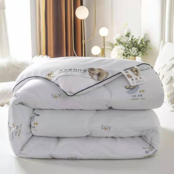 comforters & sets 2021 chinese style bedding quilt super warm autumn and winter printed comforter soybean fiber filling thick core bedspread
comforters & sets 2021 chinese style bedding quilt super warm autumn and winter printed comforter soybean fiber filling thick core bedspread