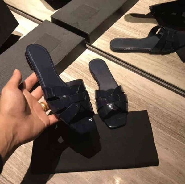 luxury designer women sandal tribote smooth muller sandals ladies summer slippers good quality with box size 35-42, Black
luxury designer women sandal tribote smooth muller sandals ladies summer slippers good quality with box size 35-42, Black