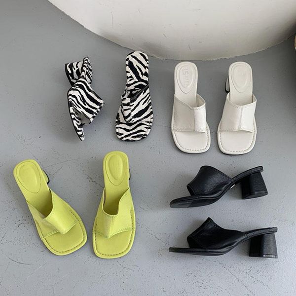 fashion zebra slippers women slip on med heels slides brand sandals peep toe mules soft shoes casual flip flops sandalias mujer, Black
fashion zebra slippers women slip on med heels slides brand sandals peep toe mules soft shoes casual flip flops sandalias mujer, Black
