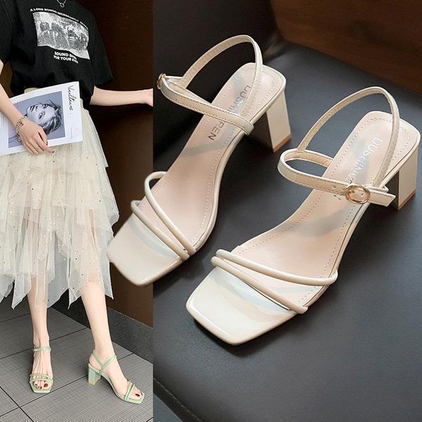 slippers jaylay women slip-on sandals house casual non-slip breathable soft bottom shoes korean styles elegant bukle, Black
slippers jaylay women slip-on sandals house casual non-slip breathable soft bottom shoes korean styles elegant bukle, Black