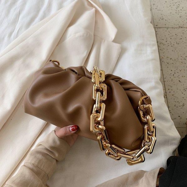 evening bags ladies luxury designer clutch bag 2021 travel fashion thick chain shoulder soft pu handbag tote
evening bags ladies luxury designer clutch bag 2021 travel fashion thick chain shoulder soft pu handbag tote